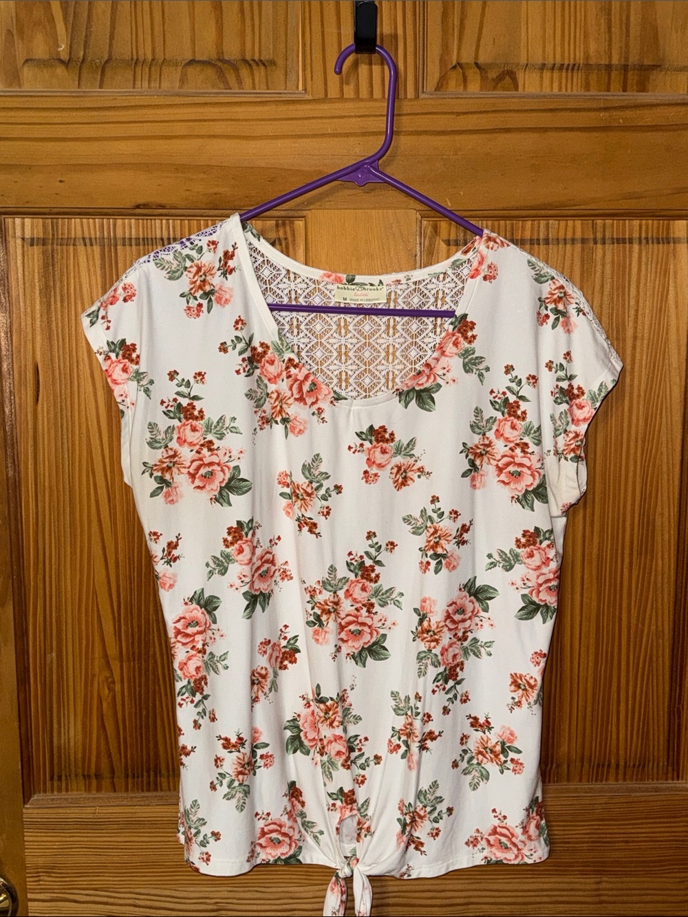 Bobbie Brooks White Short-Sleeve Floral Tie-Hem Top